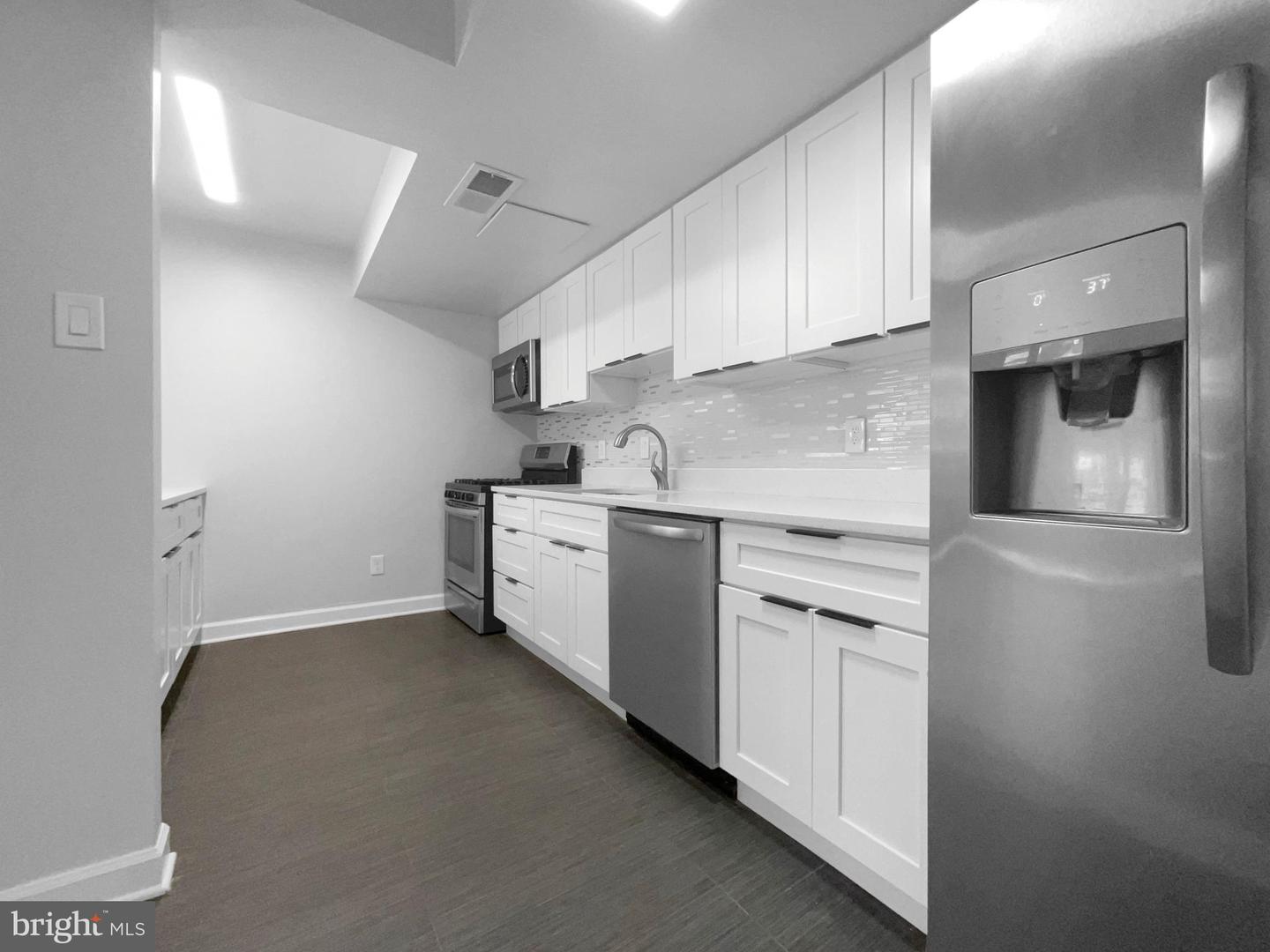 519 N ARMISTEAD ST #T1, ALEXANDRIA, Virginia 22312, 2 Bedrooms Bedrooms, ,1 BathroomBathrooms,Residential,For sale,519 N ARMISTEAD ST #T1,VAAX2050490 MLS # VAAX2050490