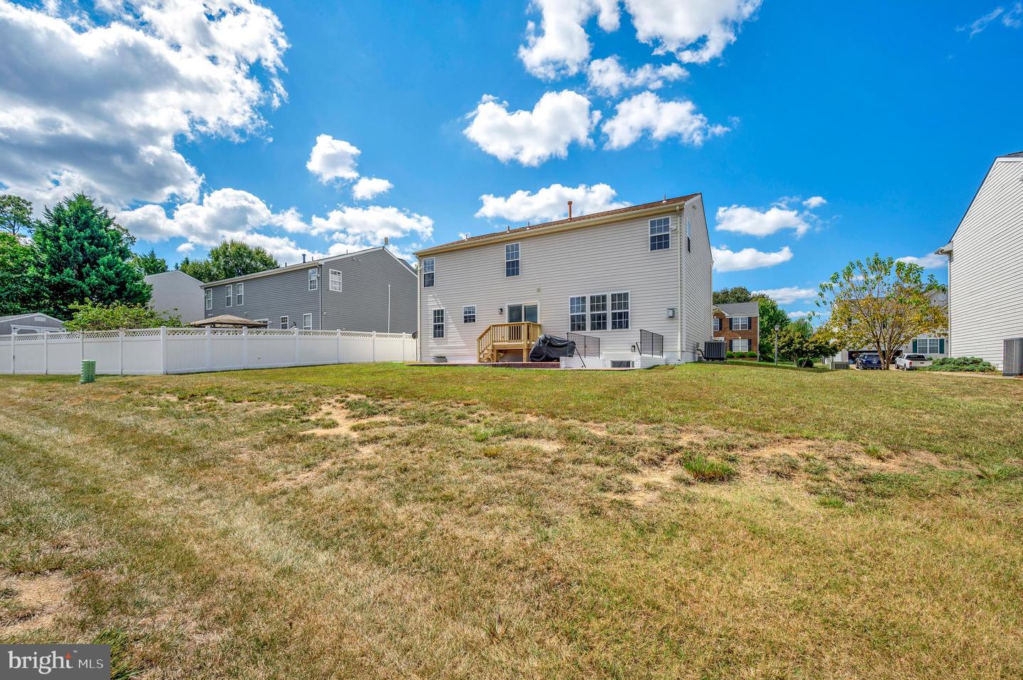 33 SUMMERFIELD LN, FREDERICKSBURG, Virginia 22405, 4 Bedrooms Bedrooms, ,2 BathroomsBathrooms,Residential,For sale,33 SUMMERFIELD LN,VAST2043264 MLS # VAST2043264