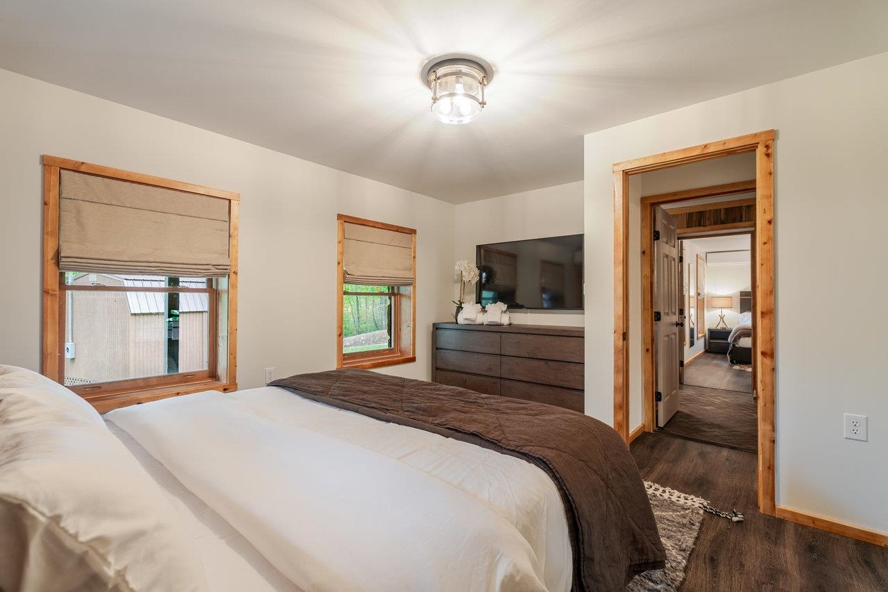 20220 WOODED VIEW LN, ELKTON, Virginia 22827, 3 Bedrooms Bedrooms, ,2 BathroomsBathrooms,Residential,Huckleberry Mountain Cabin,20220 WOODED VIEW LN,669640 MLS # 669640