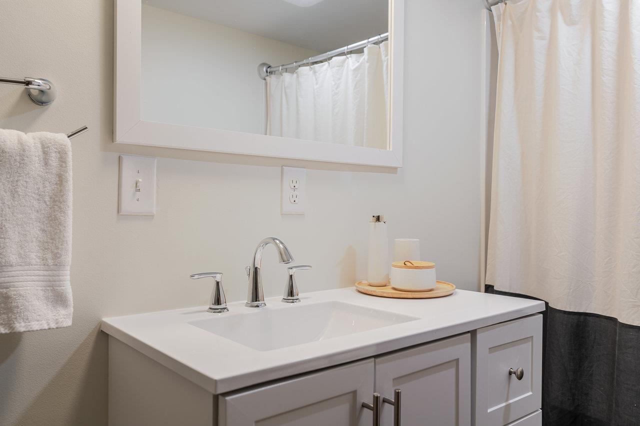 20220 WOODED VIEW LN, ELKTON, Virginia 22827, 3 Bedrooms Bedrooms, ,2 BathroomsBathrooms,Residential,Huckleberry Mountain Cabin,20220 WOODED VIEW LN,669640 MLS # 669640