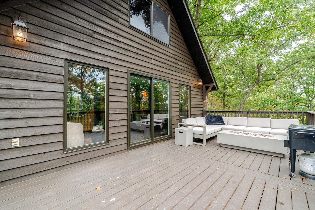 20220 WOODED VIEW LN, ELKTON, Virginia 22827, 3 Bedrooms Bedrooms, ,2 BathroomsBathrooms,Residential,Huckleberry Mountain Cabin,20220 WOODED VIEW LN,669640 MLS # 669640