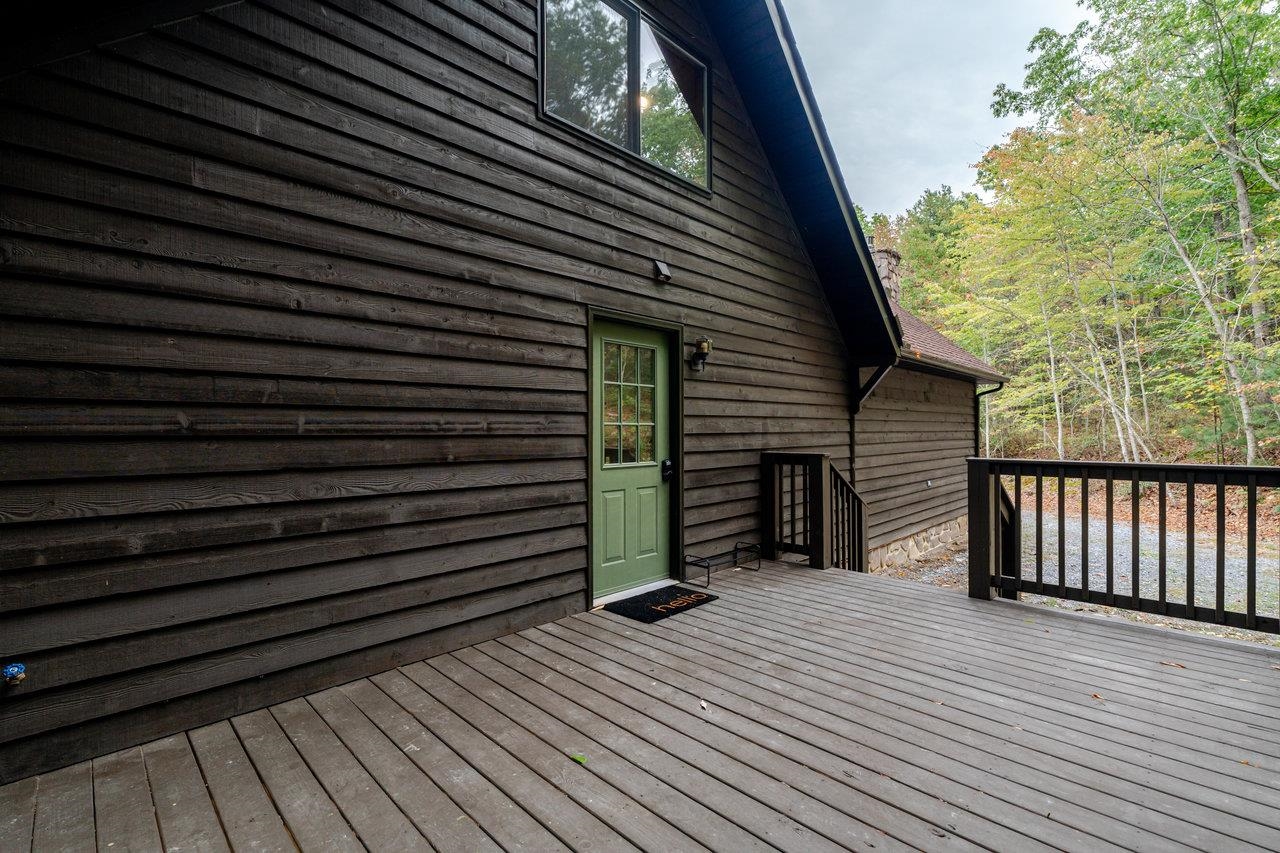 20220 WOODED VIEW LN, ELKTON, Virginia 22827, 3 Bedrooms Bedrooms, ,2 BathroomsBathrooms,Residential,Huckleberry Mountain Cabin,20220 WOODED VIEW LN,669640 MLS # 669640