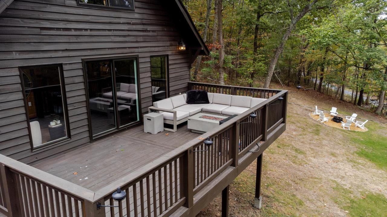 20220 WOODED VIEW LN, ELKTON, Virginia 22827, 3 Bedrooms Bedrooms, ,2 BathroomsBathrooms,Residential,Huckleberry Mountain Cabin,20220 WOODED VIEW LN,669640 MLS # 669640