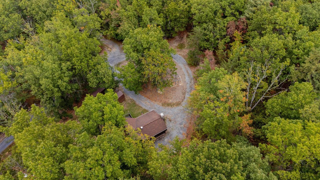 20220 WOODED VIEW LN, ELKTON, Virginia 22827, 3 Bedrooms Bedrooms, ,2 BathroomsBathrooms,Residential,Huckleberry Mountain Cabin,20220 WOODED VIEW LN,669640 MLS # 669640