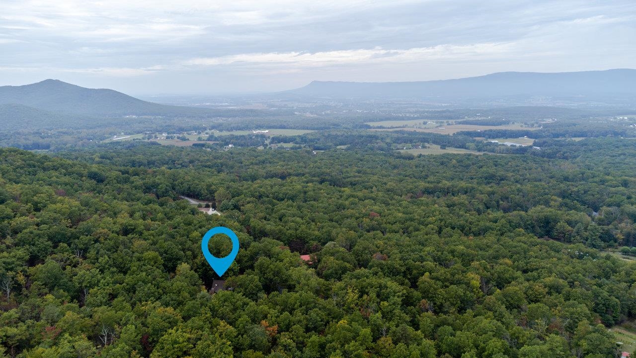 20220 WOODED VIEW LN, ELKTON, Virginia 22827, 3 Bedrooms Bedrooms, ,2 BathroomsBathrooms,Residential,Huckleberry Mountain Cabin,20220 WOODED VIEW LN,669640 MLS # 669640