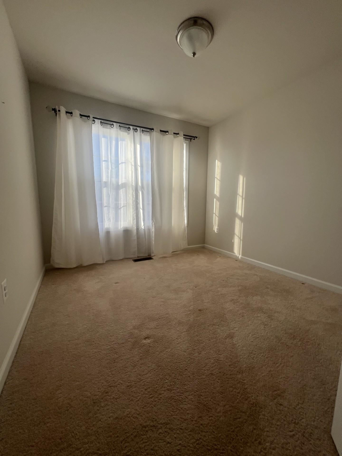 200 WILLOWSHIRE CT, WAYNESBORO, Virginia 22980, 3 Bedrooms Bedrooms, ,2 BathroomsBathrooms,Residential,200 WILLOWSHIRE CT,669641 MLS # 669641