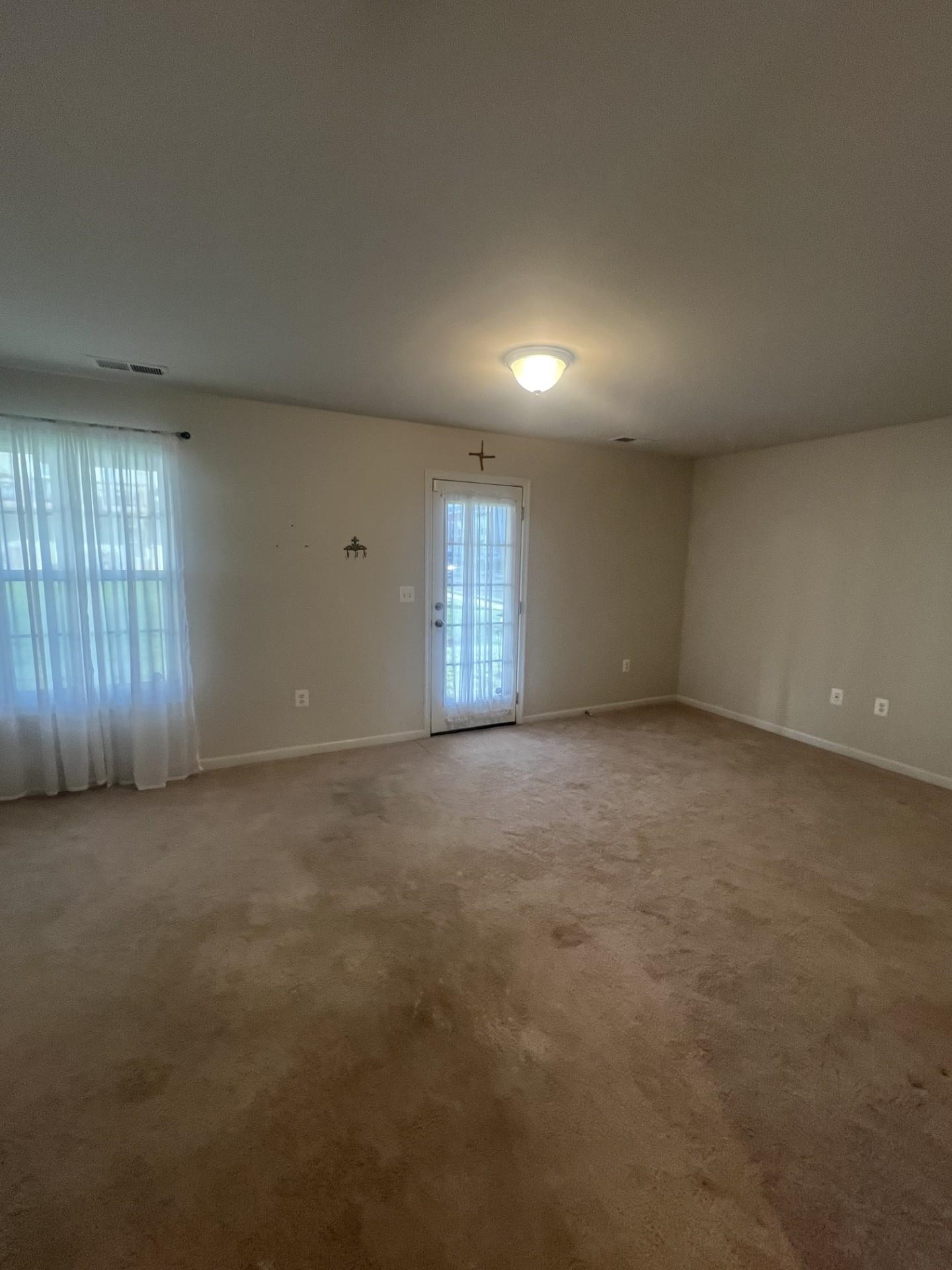 200 WILLOWSHIRE CT, WAYNESBORO, Virginia 22980, 3 Bedrooms Bedrooms, ,2 BathroomsBathrooms,Residential,200 WILLOWSHIRE CT,669641 MLS # 669641