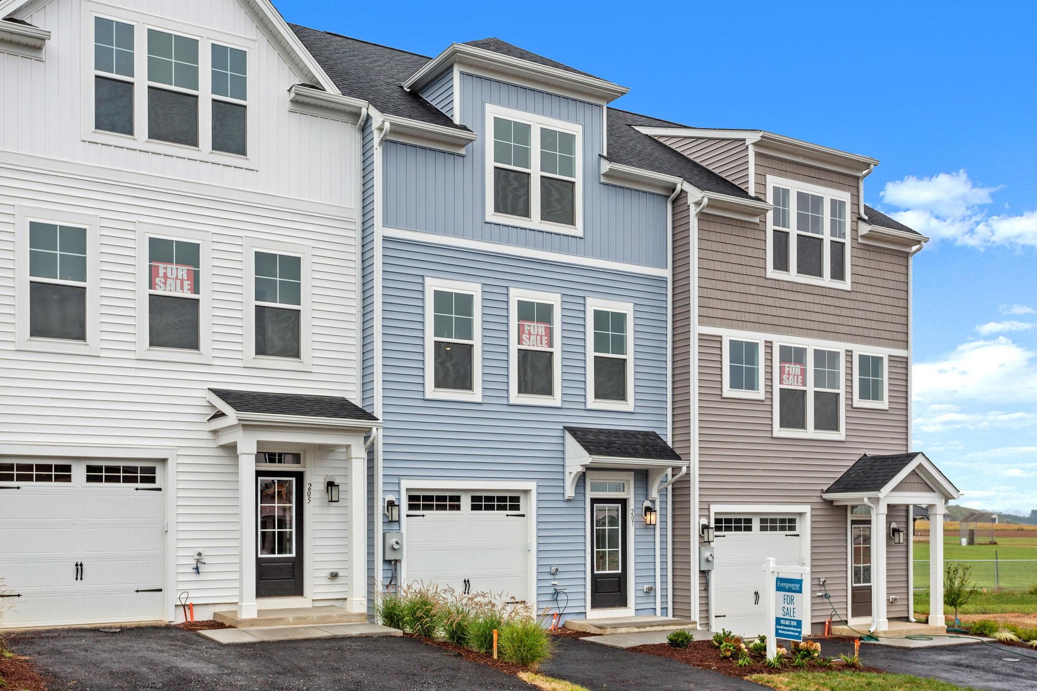 207 SCARLET MAPLE LN, BRIDGEWATER, Virginia 22812, 3 Bedrooms Bedrooms, ,2 BathroomsBathrooms,Residential,**207 Scarlet Maple Ln** The Glen at Cooks Creek,207 SCARLET MAPLE LN,669644 MLS # 669644