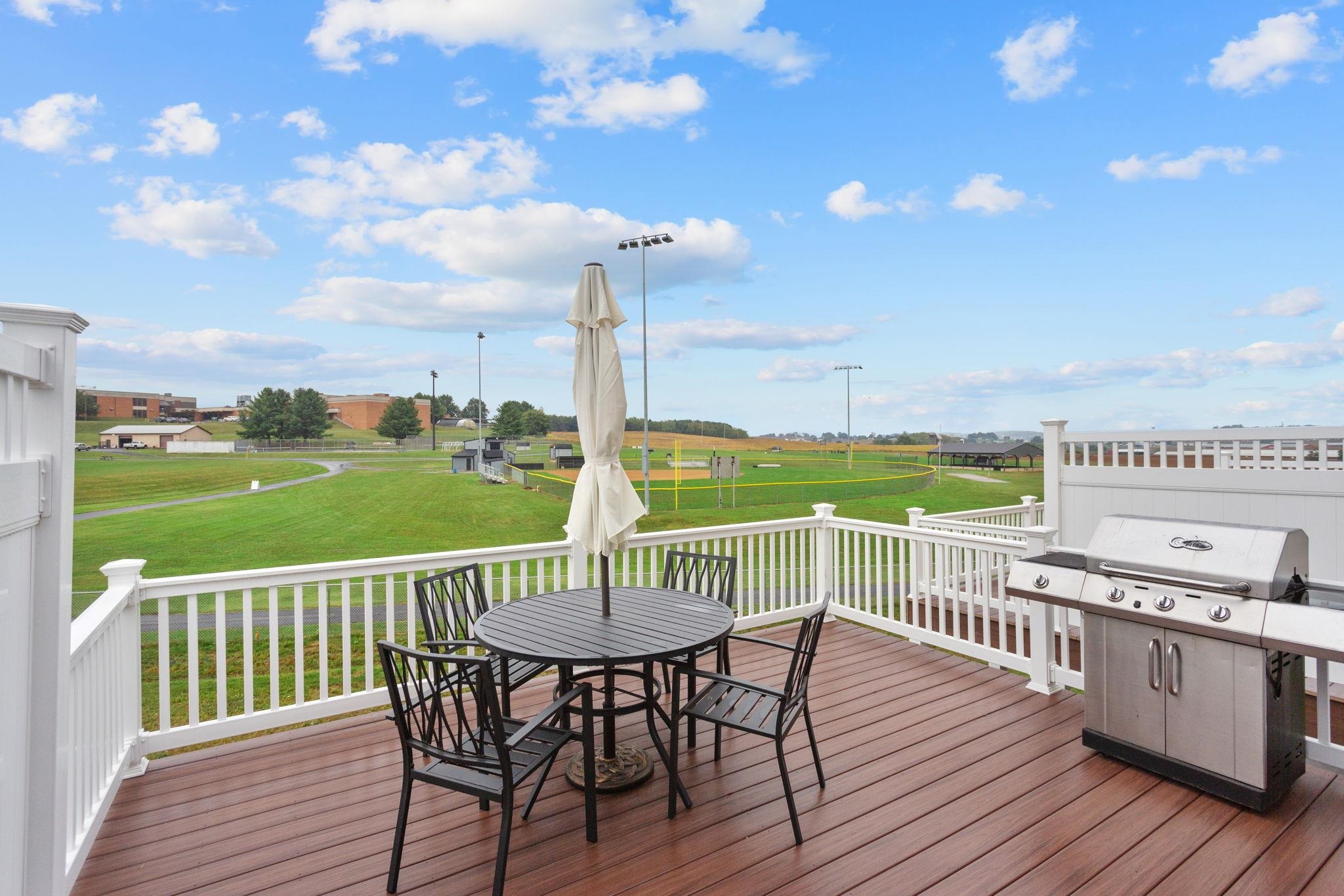 207 SCARLET MAPLE LN, BRIDGEWATER, Virginia 22812, 3 Bedrooms Bedrooms, ,2 BathroomsBathrooms,Residential,**207 Scarlet Maple Ln** The Glen at Cooks Creek,207 SCARLET MAPLE LN,669644 MLS # 669644