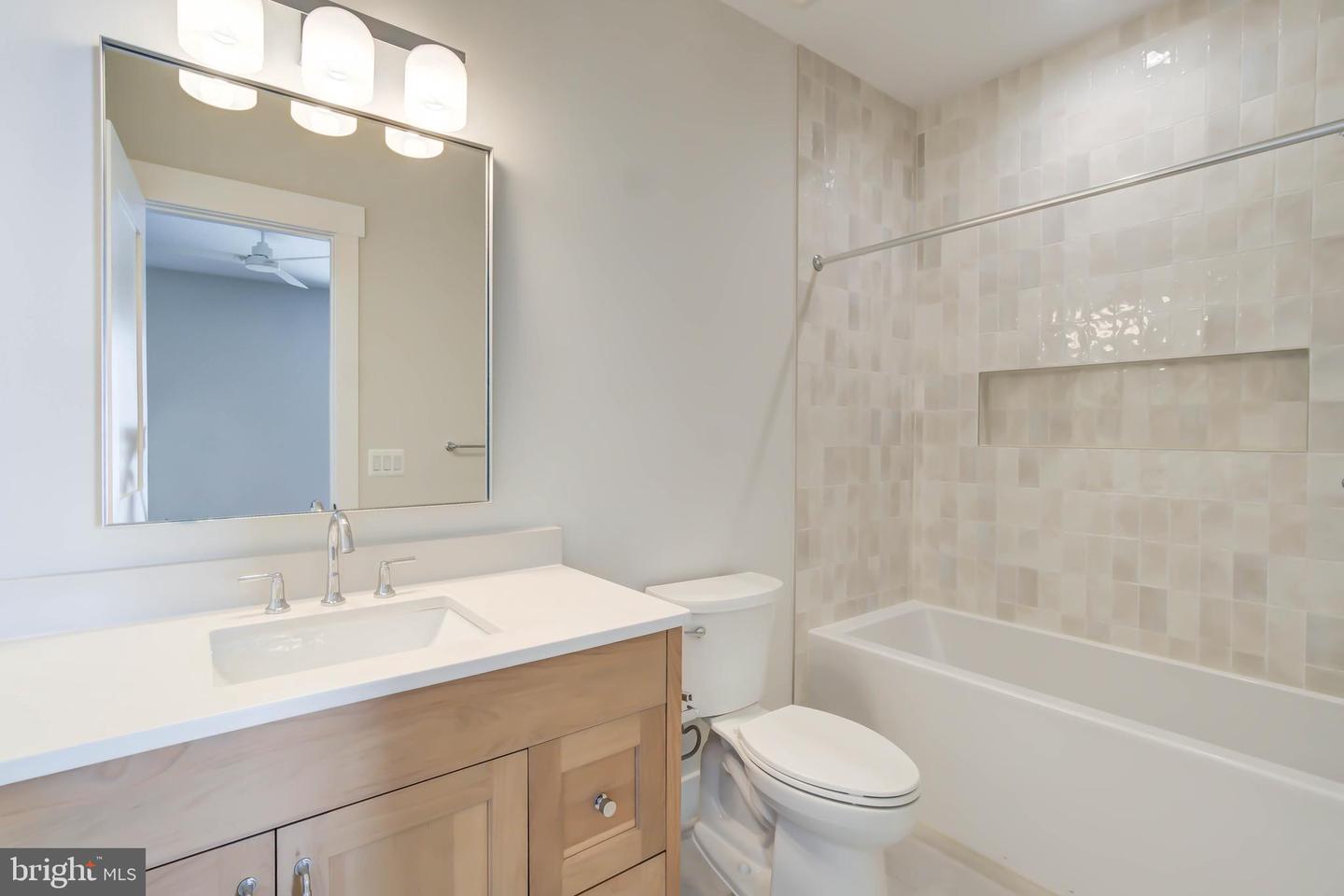 1806 DUMBARTON ST, MCLEAN, Virginia 22101, 6 Bedrooms Bedrooms, ,5 BathroomsBathrooms,Residential,For sale,1806 DUMBARTON ST,VAFX2223998 MLS # VAFX2223998