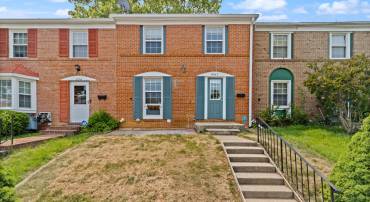 8042 SAINT ANNES CT, ALEXANDRIA, Virginia 22309, 3 Bedrooms Bedrooms, ,3 BathroomsBathrooms,Residential,For sale,8042 SAINT ANNES CT,VAFX2227768 MLS # VAFX2227768