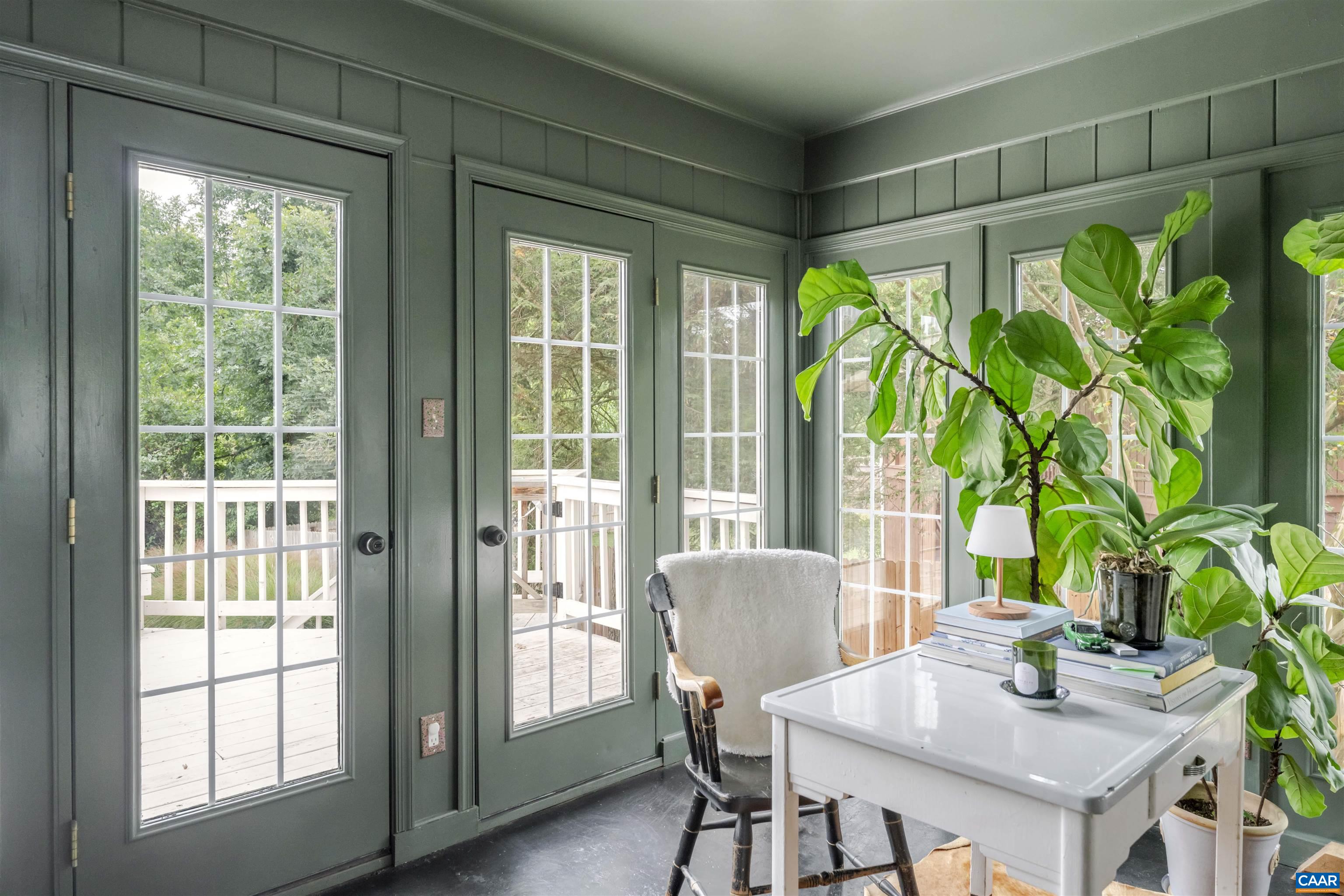 2302 WAKEFIELD RD, CHARLOTTESVILLE, Virginia 22901, 4 Bedrooms Bedrooms, ,3 BathroomsBathrooms,Residential,2302 WAKEFIELD RD,669647 MLS # 669647