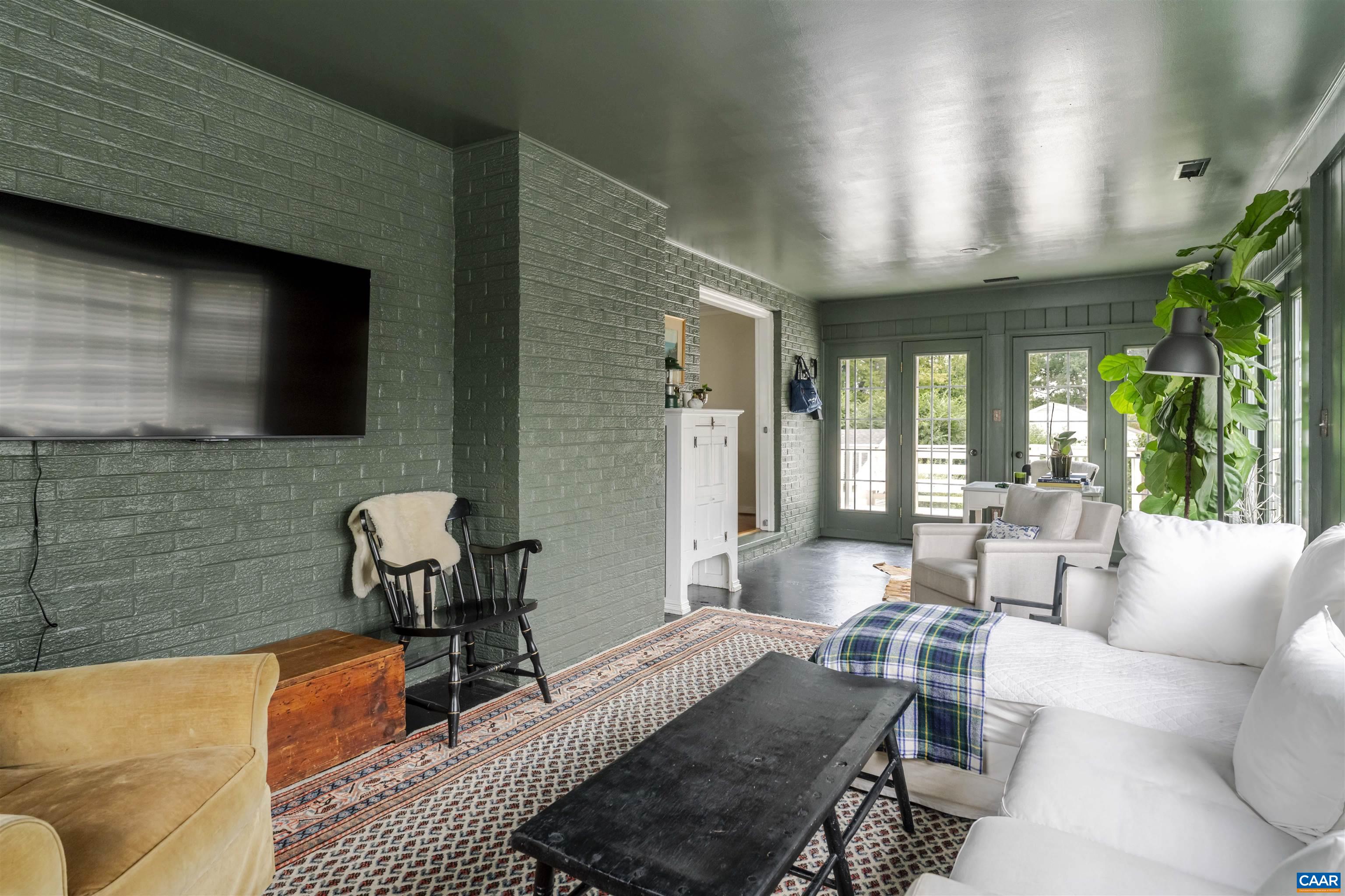 2302 WAKEFIELD RD, CHARLOTTESVILLE, Virginia 22901, 4 Bedrooms Bedrooms, ,3 BathroomsBathrooms,Residential,2302 WAKEFIELD RD,669647 MLS # 669647