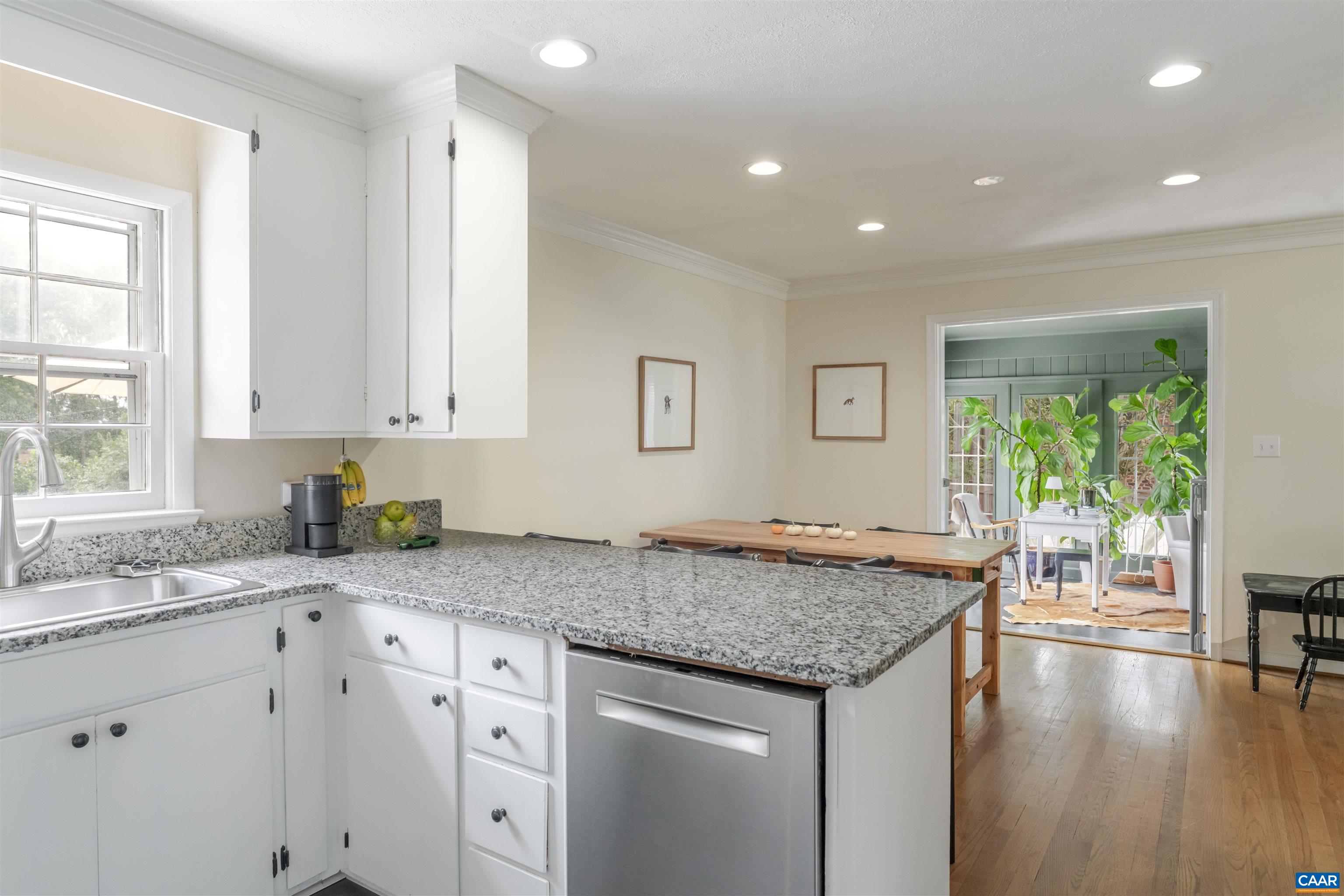 2302 WAKEFIELD RD, CHARLOTTESVILLE, Virginia 22901, 4 Bedrooms Bedrooms, ,3 BathroomsBathrooms,Residential,2302 WAKEFIELD RD,669647 MLS # 669647
