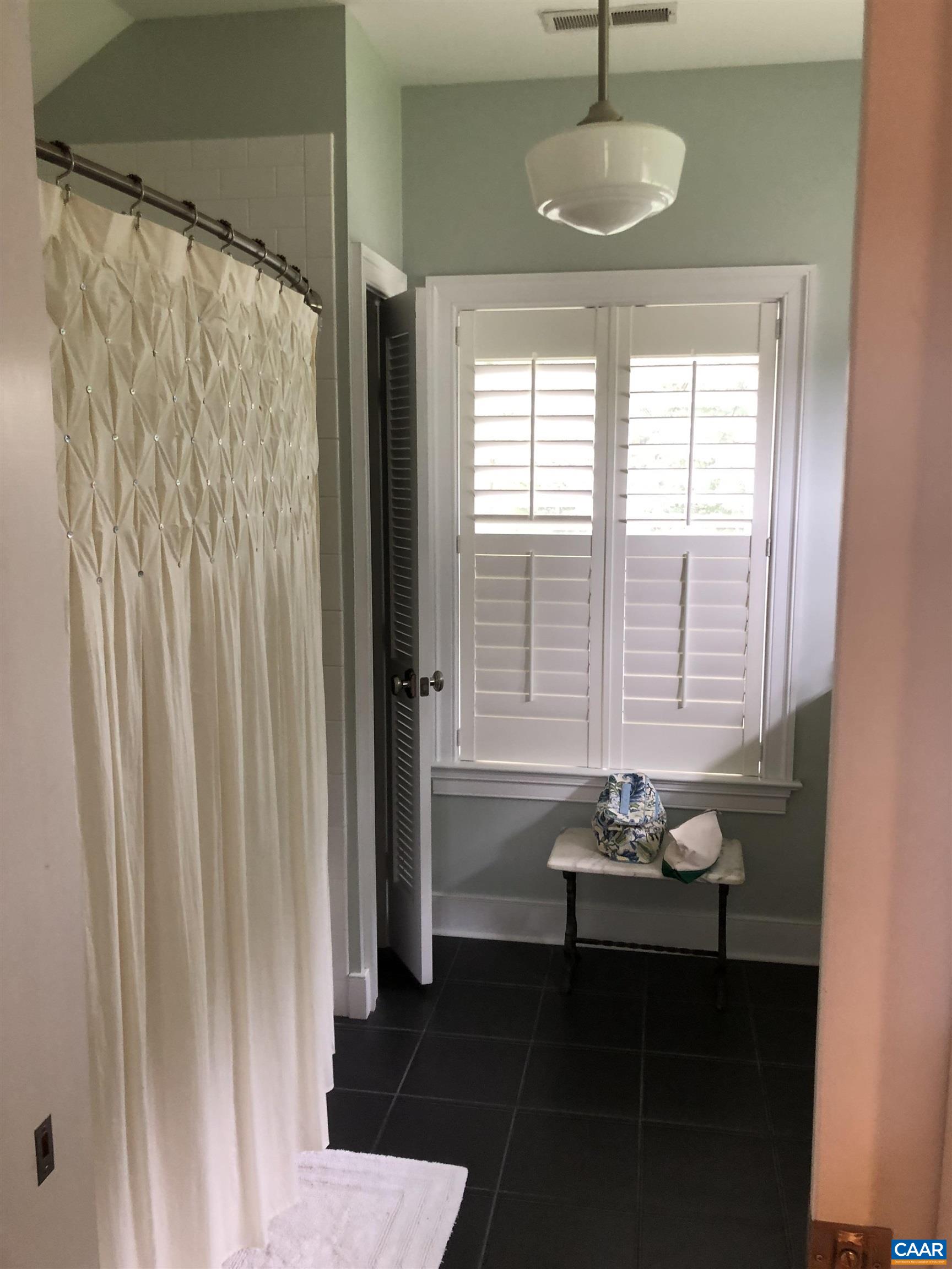 9702 HATTON FERRY RD, SCOTTSVILLE, Virginia 24590, 3 Bedrooms Bedrooms, ,2 BathroomsBathrooms,Residential,9702 HATTON FERRY RD,669648 MLS # 669648