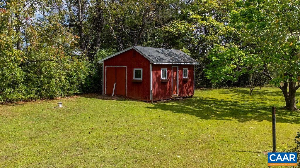 10694 ROCKFISH VALLEY HWY, AFTON, Virginia 22920, 3 Bedrooms Bedrooms, ,2 BathroomsBathrooms,Residential,10694 ROCKFISH VALLEY HWY,669649 MLS # 669649