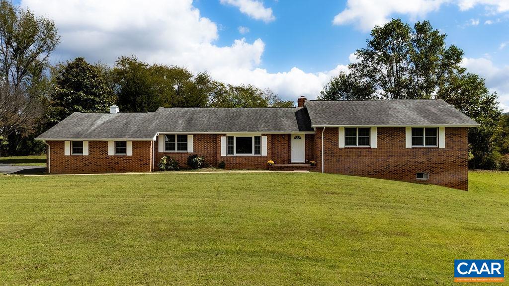 10694 ROCKFISH VALLEY HWY, AFTON, Virginia 22920, 3 Bedrooms Bedrooms, ,2 BathroomsBathrooms,Residential,10694 ROCKFISH VALLEY HWY,669649 MLS # 669649