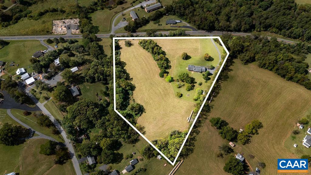 10694 ROCKFISH VALLEY HWY, AFTON, Virginia 22920, 3 Bedrooms Bedrooms, ,2 BathroomsBathrooms,Residential,10694 ROCKFISH VALLEY HWY,669649 MLS # 669649