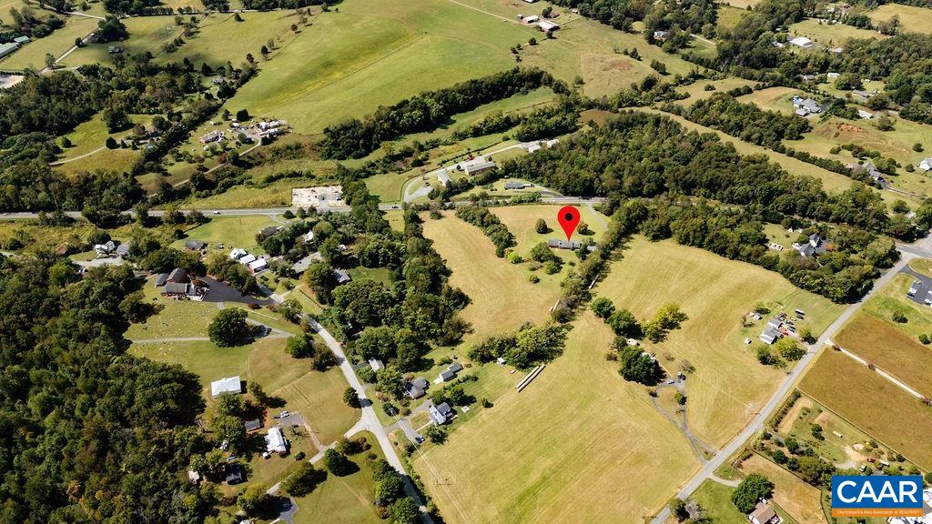 10694 ROCKFISH VALLEY HWY, AFTON, Virginia 22920, 3 Bedrooms Bedrooms, ,2 BathroomsBathrooms,Residential,10694 ROCKFISH VALLEY HWY,669649 MLS # 669649
