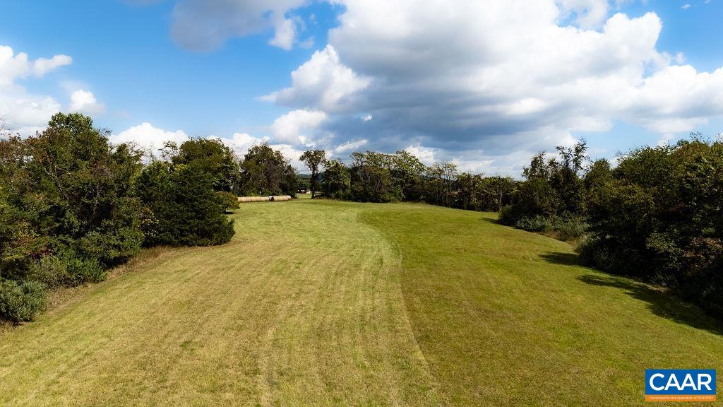10694 ROCKFISH VALLEY HWY, AFTON, Virginia 22920, 3 Bedrooms Bedrooms, ,2 BathroomsBathrooms,Residential,10694 ROCKFISH VALLEY HWY,669649 MLS # 669649