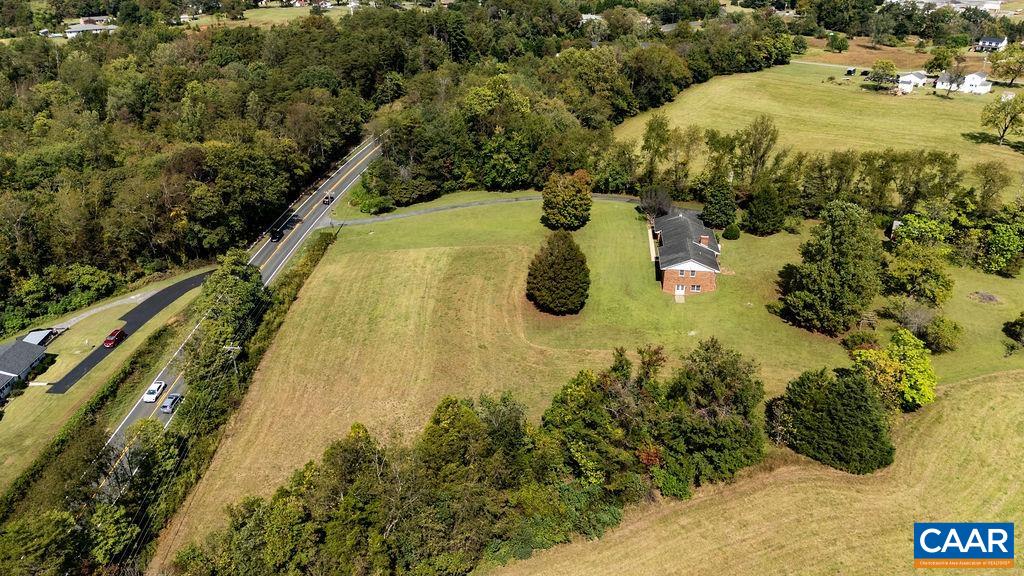 10694 ROCKFISH VALLEY HWY, AFTON, Virginia 22920, 3 Bedrooms Bedrooms, ,2 BathroomsBathrooms,Residential,10694 ROCKFISH VALLEY HWY,669649 MLS # 669649