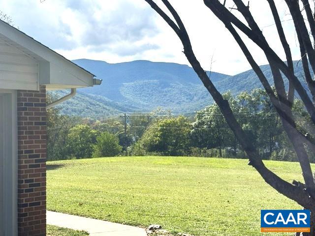 10694 ROCKFISH VALLEY HWY, AFTON, Virginia 22920, 3 Bedrooms Bedrooms, ,2 BathroomsBathrooms,Residential,10694 ROCKFISH VALLEY HWY,669649 MLS # 669649