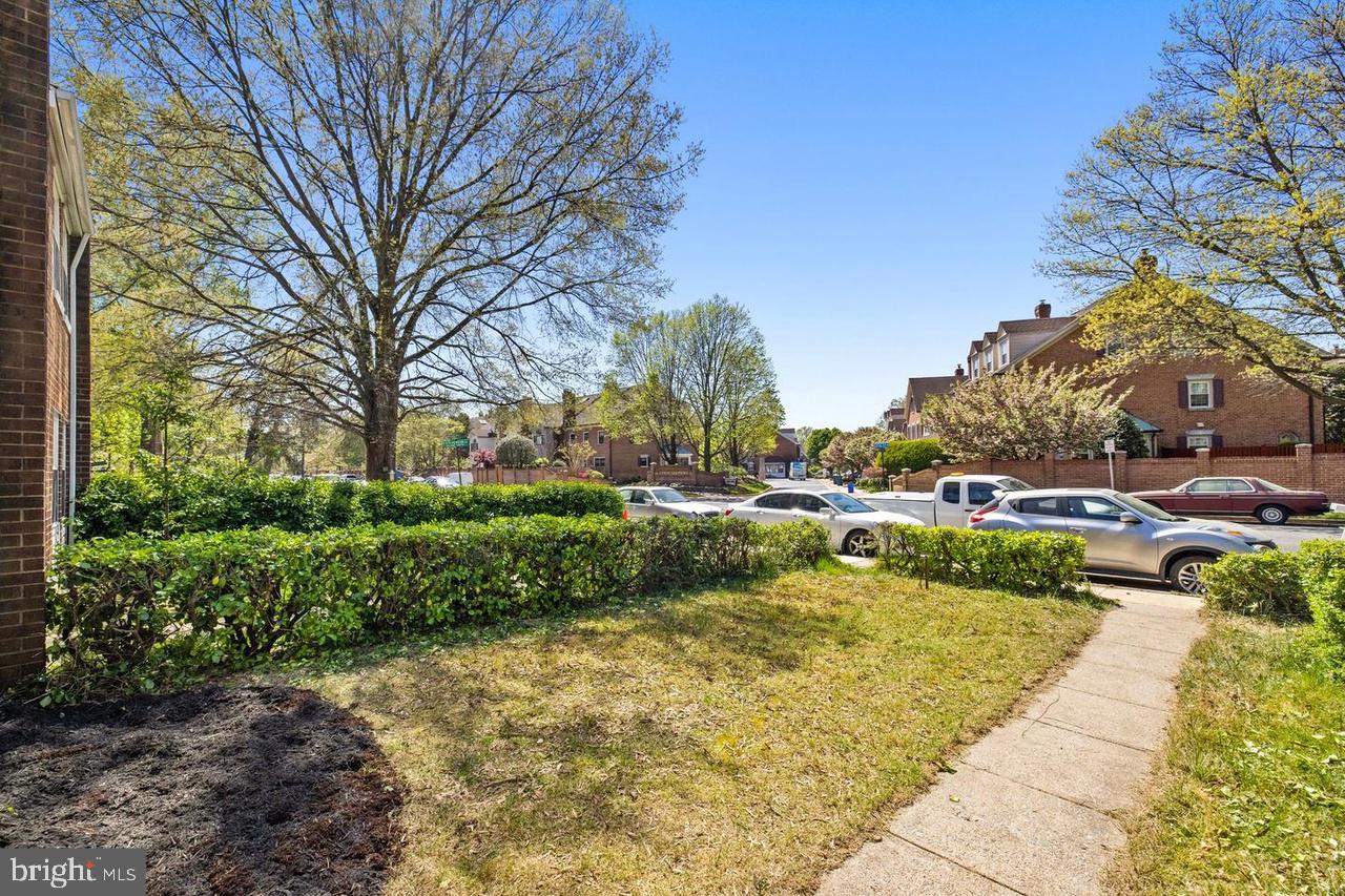 218 STEVENSON SQ, ALEXANDRIA, Virginia 22304, 4 Bedrooms Bedrooms, ,2 BathroomsBathrooms,Residential,For sale,218 STEVENSON SQ,VAAX2047644 MLS # VAAX2047644