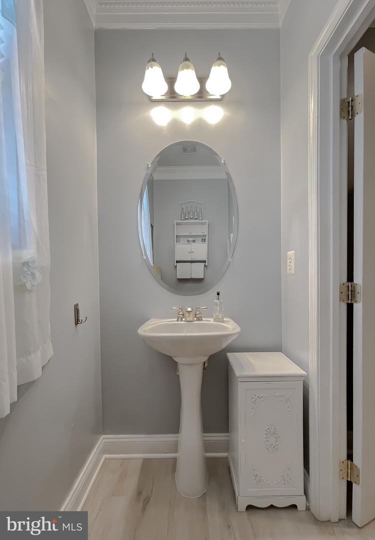 16931 RICHMOND CT, KING GEORGE, Virginia 22485, 3 Bedrooms Bedrooms, ,2 BathroomsBathrooms,Residential,For sale,16931 RICHMOND CT,VAKG2006912 MLS # VAKG2006912