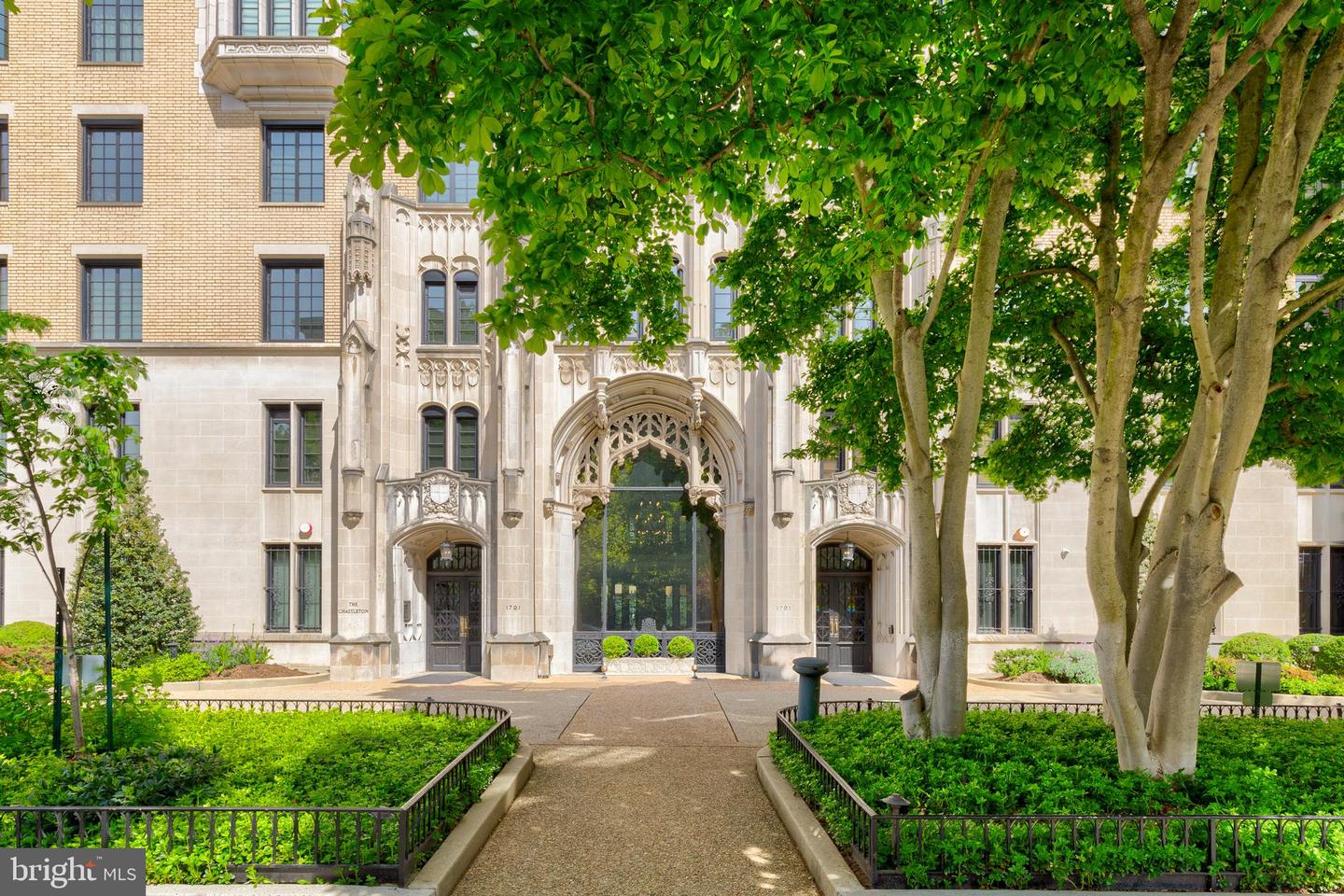 1701 16TH ST NW #734, WASHINGTON, District Of Columbia 20009, 2 Bedrooms Bedrooms, 5 Rooms Rooms,1 BathroomBathrooms,Residential,For sale,1701 16TH ST NW #734,DCDC2217522 MLS # DCDC2217522