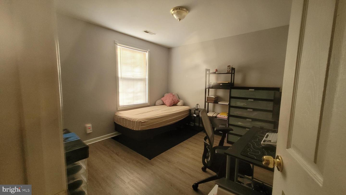 2818 LIBERTY AVE, FALLS CHURCH, Virginia 22042, 3 Bedrooms Bedrooms, ,3 BathroomsBathrooms,Residential,For sale,2818 LIBERTY AVE,VAFX2264946 MLS # VAFX2264946