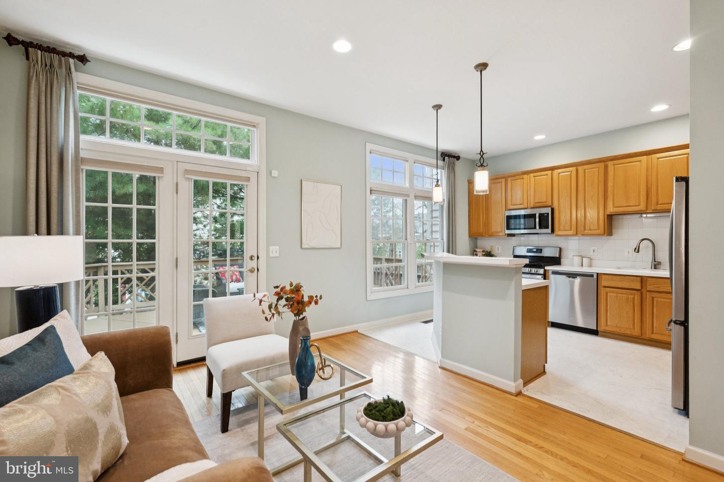 25368 HERRING CREEK DR, CHANTILLY, Virginia 20152, 3 Bedrooms Bedrooms, ,2 BathroomsBathrooms,Residential,For sale,25368 HERRING CREEK DR,VALO2106292 MLS # VALO2106292