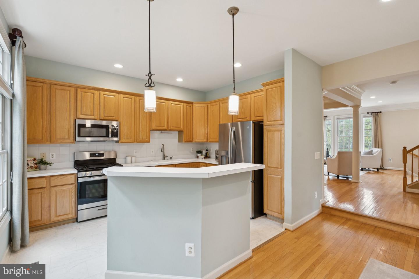 25368 HERRING CREEK DR, CHANTILLY, Virginia 20152, 3 Bedrooms Bedrooms, ,2 BathroomsBathrooms,Residential,For sale,25368 HERRING CREEK DR,VALO2106292 MLS # VALO2106292