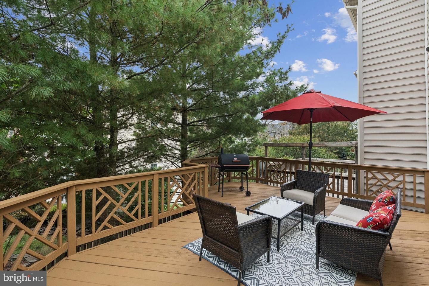 25368 HERRING CREEK DR, CHANTILLY, Virginia 20152, 3 Bedrooms Bedrooms, ,2 BathroomsBathrooms,Residential,For sale,25368 HERRING CREEK DR,VALO2106292 MLS # VALO2106292