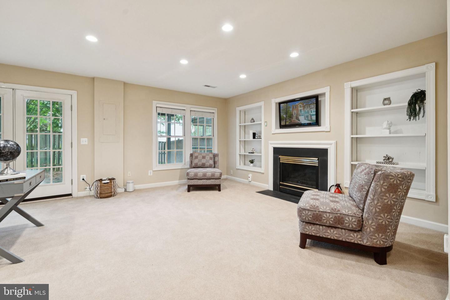 25368 HERRING CREEK DR, CHANTILLY, Virginia 20152, 3 Bedrooms Bedrooms, ,2 BathroomsBathrooms,Residential,For sale,25368 HERRING CREEK DR,VALO2106292 MLS # VALO2106292