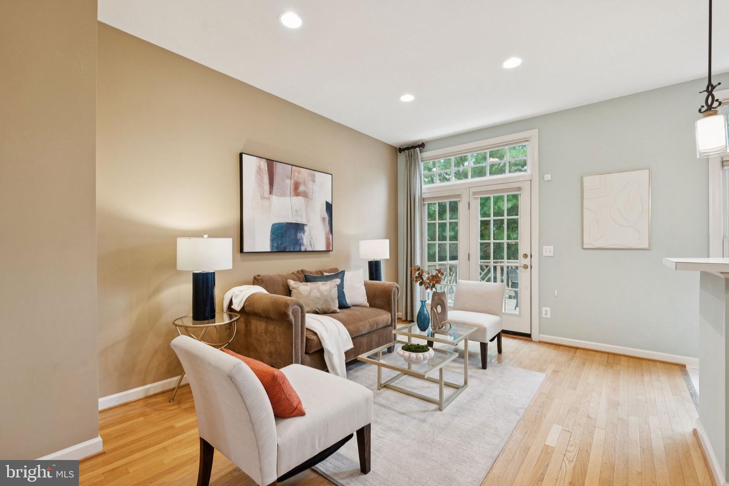 25368 HERRING CREEK DR, CHANTILLY, Virginia 20152, 3 Bedrooms Bedrooms, ,2 BathroomsBathrooms,Residential,For sale,25368 HERRING CREEK DR,VALO2106292 MLS # VALO2106292