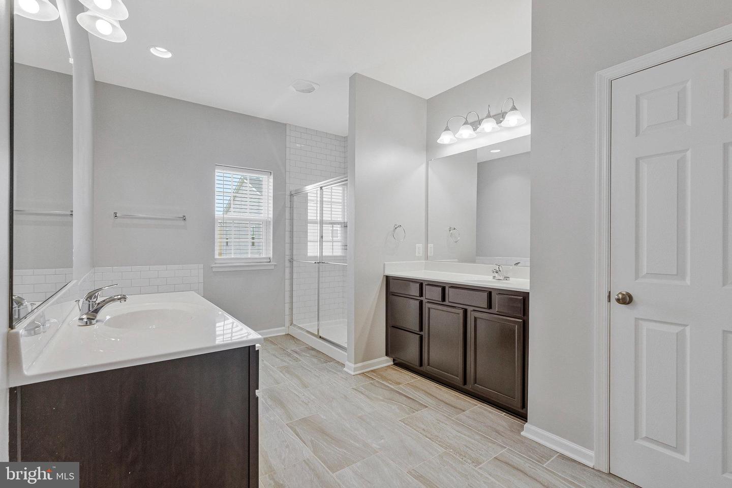 227 UPPER BROOK, PURCELLVILLE, Virginia 20132, 4 Bedrooms Bedrooms, 15 Rooms Rooms,3 BathroomsBathrooms,Residential,For sale,227 UPPER BROOK,VALO2106676 MLS # VALO2106676