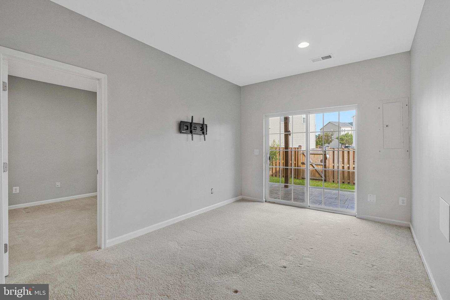 227 UPPER BROOK, PURCELLVILLE, Virginia 20132, 4 Bedrooms Bedrooms, 15 Rooms Rooms,3 BathroomsBathrooms,Residential,For sale,227 UPPER BROOK,VALO2106676 MLS # VALO2106676