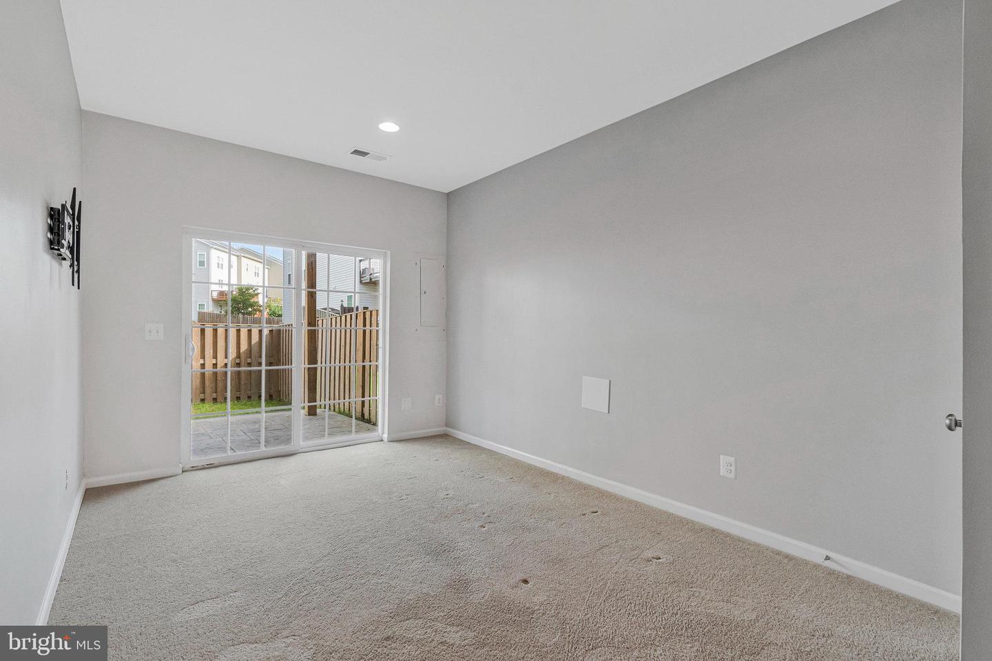 227 UPPER BROOK, PURCELLVILLE, Virginia 20132, 4 Bedrooms Bedrooms, 15 Rooms Rooms,3 BathroomsBathrooms,Residential,For sale,227 UPPER BROOK,VALO2106676 MLS # VALO2106676