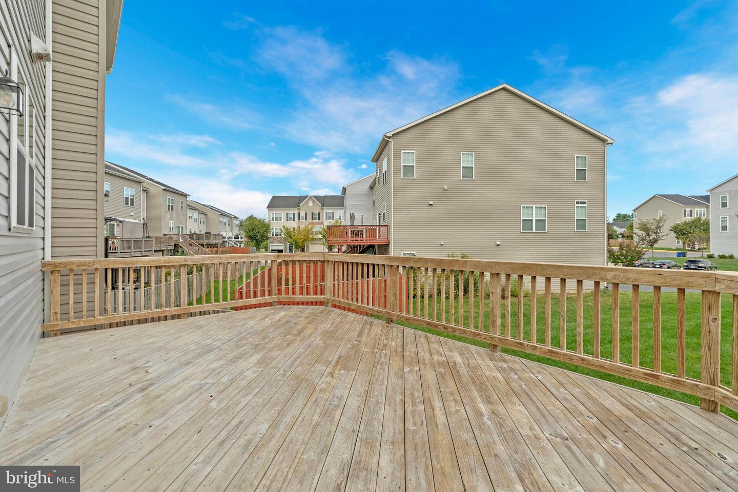 227 UPPER BROOK, PURCELLVILLE, Virginia 20132, 4 Bedrooms Bedrooms, 15 Rooms Rooms,3 BathroomsBathrooms,Residential,For sale,227 UPPER BROOK,VALO2106676 MLS # VALO2106676