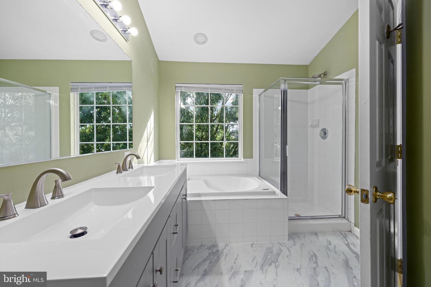 15707 PALERMO TER, WOODBRIDGE, Virginia 22191, 3 Bedrooms Bedrooms, ,3 BathroomsBathrooms,Residential,For sale,15707 PALERMO TER,VAPW2104040 MLS # VAPW2104040
