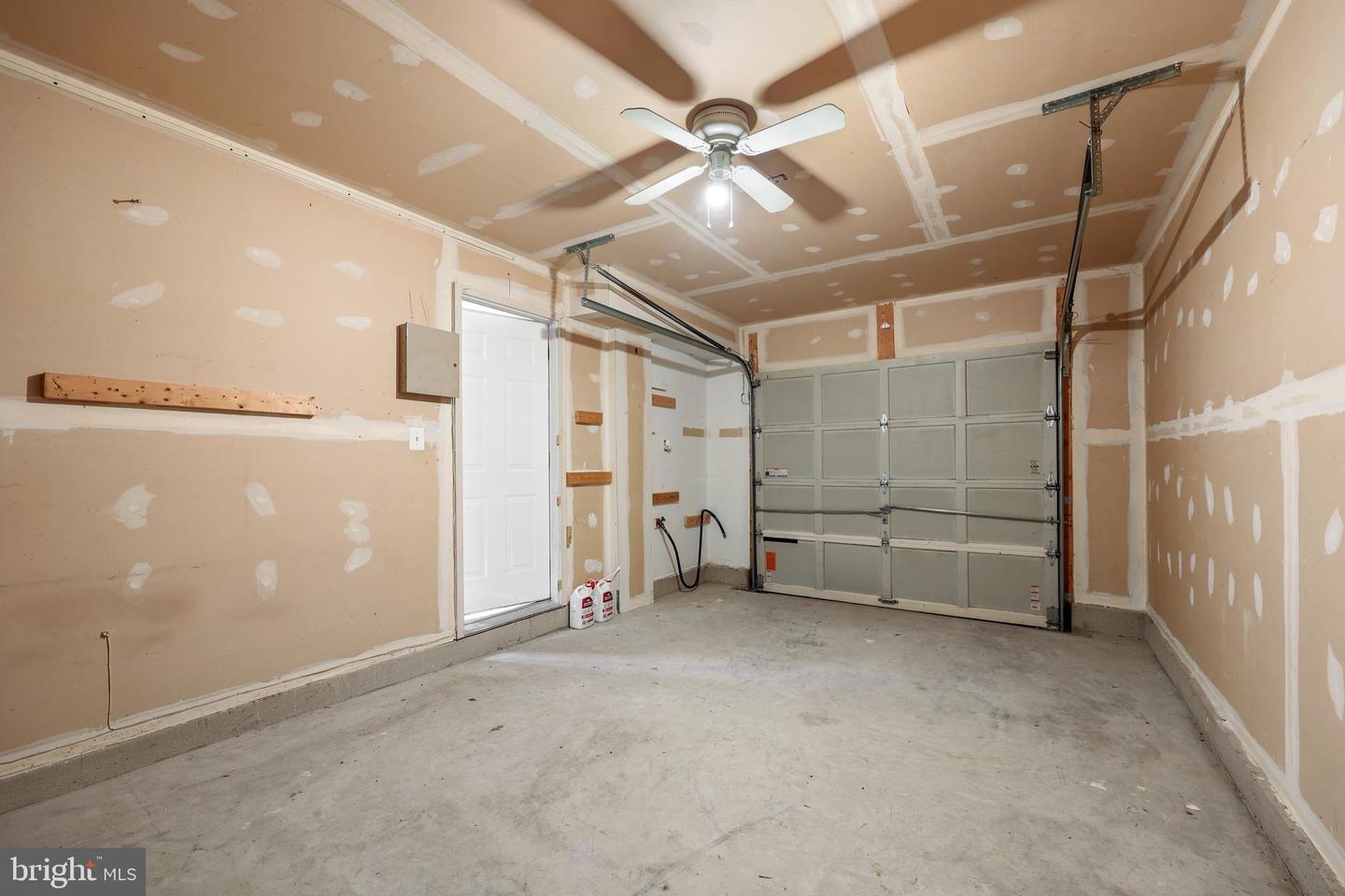 15707 PALERMO TER, WOODBRIDGE, Virginia 22191, 3 Bedrooms Bedrooms, ,3 BathroomsBathrooms,Residential,For sale,15707 PALERMO TER,VAPW2104040 MLS # VAPW2104040