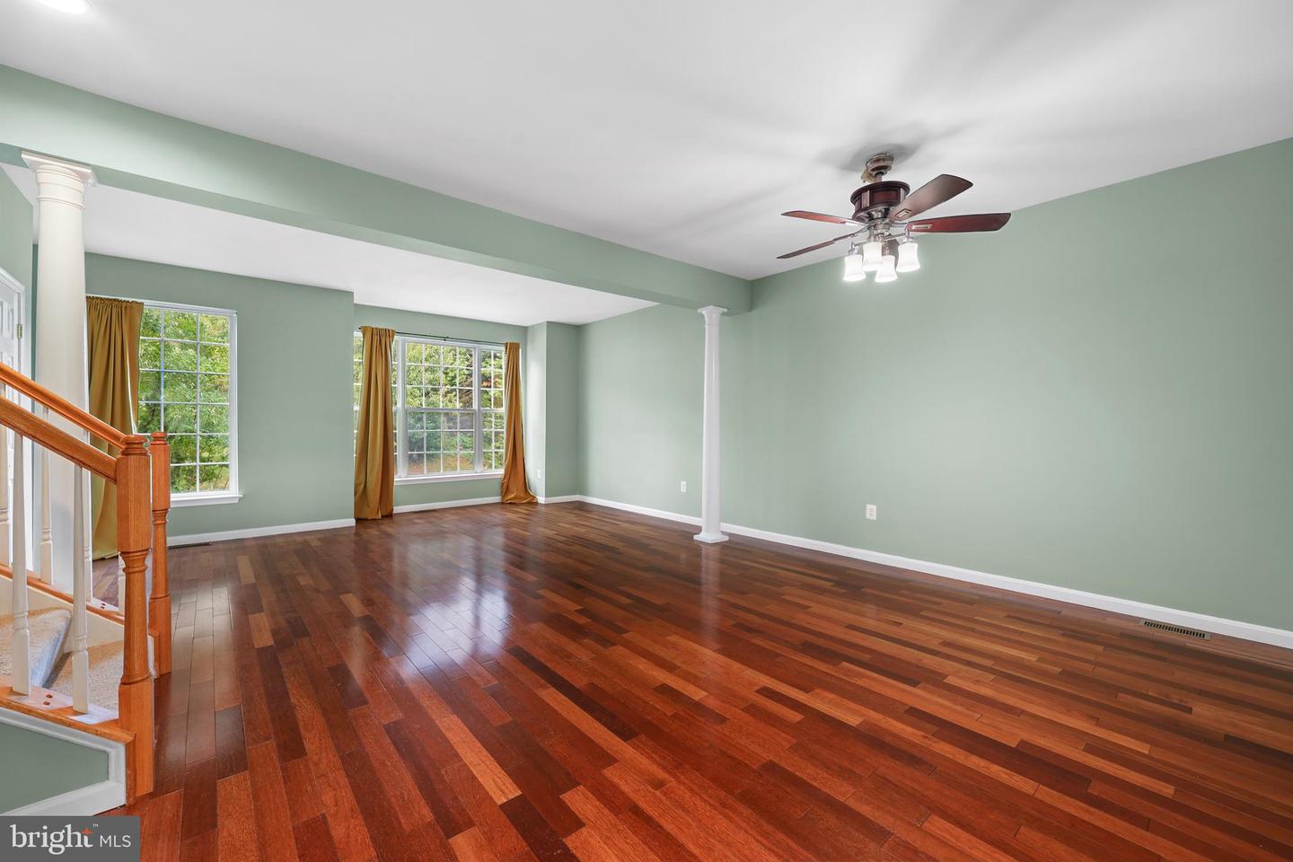 15707 PALERMO TER, WOODBRIDGE, Virginia 22191, 3 Bedrooms Bedrooms, ,3 BathroomsBathrooms,Residential,For sale,15707 PALERMO TER,VAPW2104040 MLS # VAPW2104040