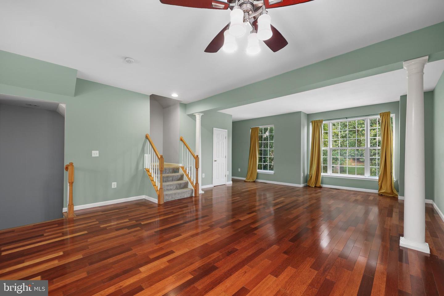 15707 PALERMO TER, WOODBRIDGE, Virginia 22191, 3 Bedrooms Bedrooms, ,3 BathroomsBathrooms,Residential,For sale,15707 PALERMO TER,VAPW2104040 MLS # VAPW2104040