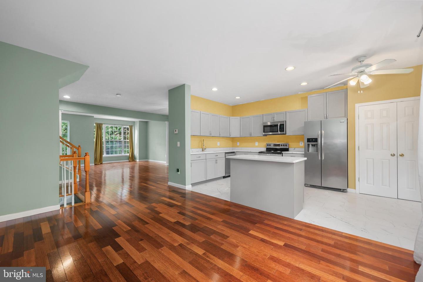15707 PALERMO TER, WOODBRIDGE, Virginia 22191, 3 Bedrooms Bedrooms, ,3 BathroomsBathrooms,Residential,For sale,15707 PALERMO TER,VAPW2104040 MLS # VAPW2104040
