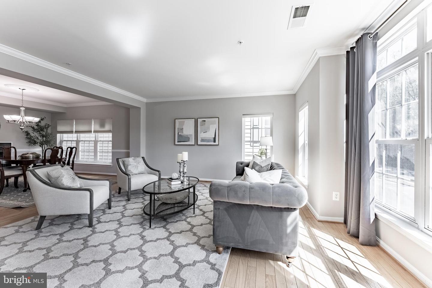 4579 WHITTEMORE PL #1242, FAIRFAX, Virginia 22030, 3 Bedrooms Bedrooms, ,2 BathroomsBathrooms,Residential,For sale,4579 WHITTEMORE PL #1242,VAFX2267328 MLS # VAFX2267328