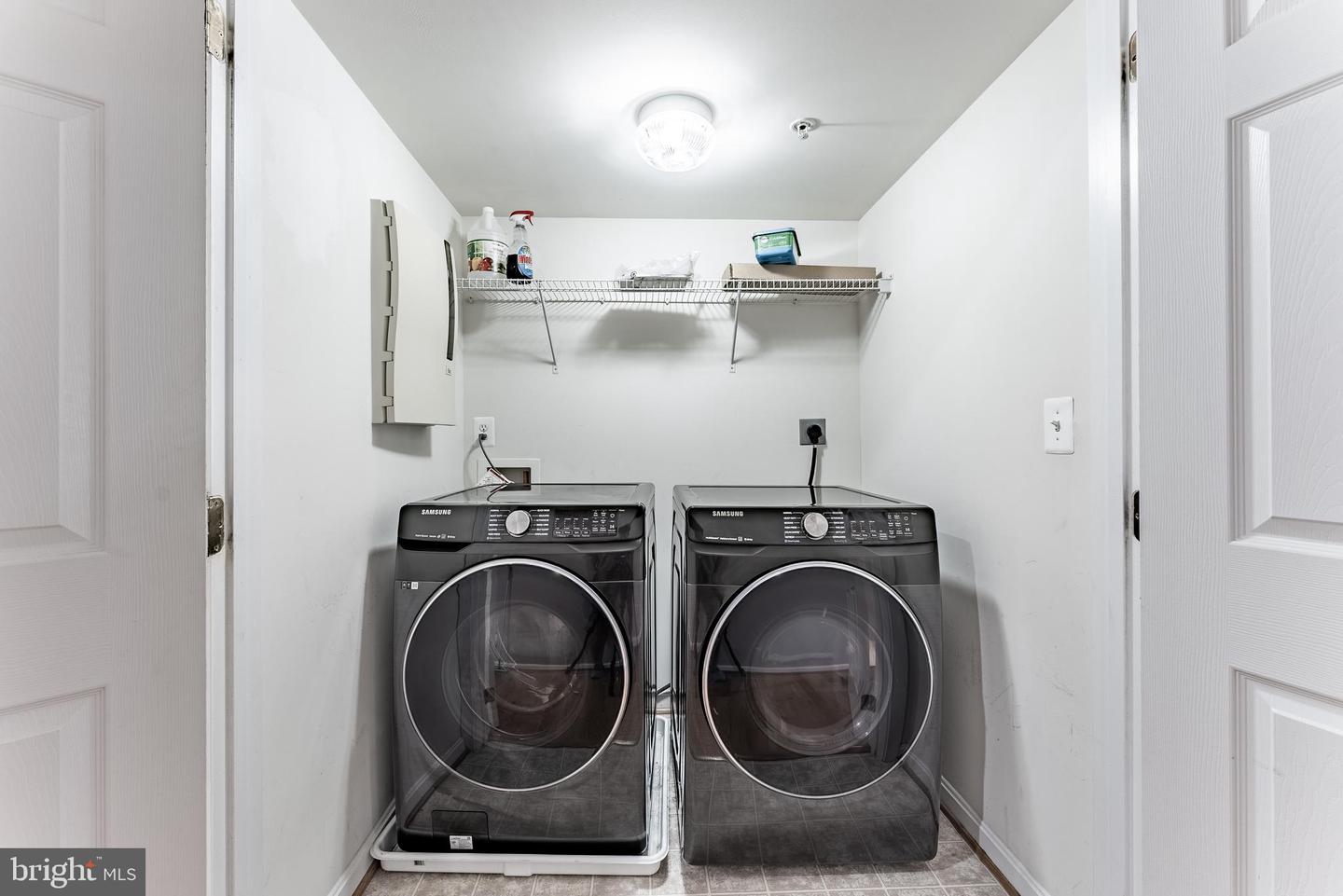 4579 WHITTEMORE PL #1242, FAIRFAX, Virginia 22030, 3 Bedrooms Bedrooms, ,2 BathroomsBathrooms,Residential,For sale,4579 WHITTEMORE PL #1242,VAFX2267328 MLS # VAFX2267328