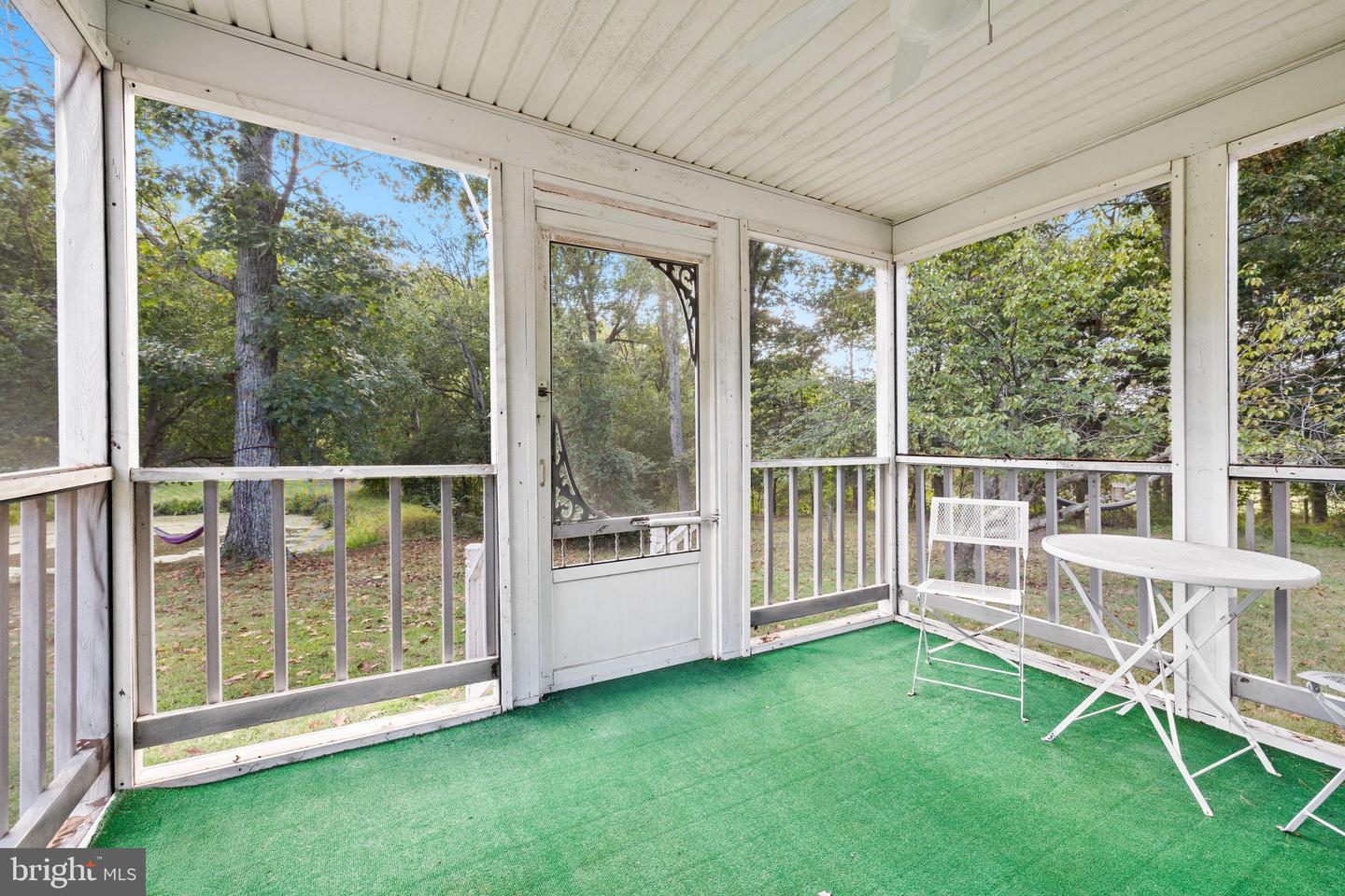 4440 DUMFRIES RD, CATLETT, Virginia 20119, 3 Bedrooms Bedrooms, 4 Rooms Rooms,1 BathroomBathrooms,Residential,For sale,4440 DUMFRIES RD,VAFQ2018342 MLS # VAFQ2018342