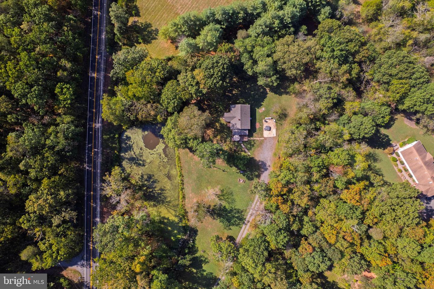 4440 DUMFRIES RD, CATLETT, Virginia 20119, 3 Bedrooms Bedrooms, 4 Rooms Rooms,1 BathroomBathrooms,Residential,For sale,4440 DUMFRIES RD,VAFQ2018342 MLS # VAFQ2018342