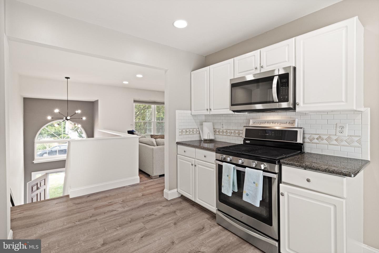 9305 SHANNON ST, MANASSAS PARK, Virginia 20111, 3 Bedrooms Bedrooms, ,3 BathroomsBathrooms,Residential,For sale,9305 SHANNON ST,VAMP2003332 MLS # VAMP2003332