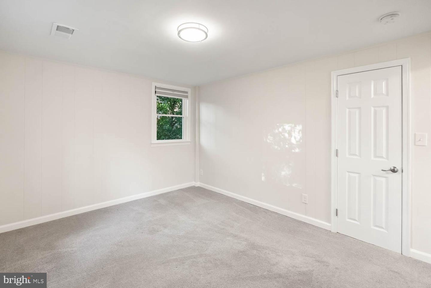 8929 CHELTONHAM PL, ANNANDALE, Virginia 22003, 4 Bedrooms Bedrooms, ,3 BathroomsBathrooms,Residential,For sale,8929 CHELTONHAM PL,VAFX2267950 MLS # VAFX2267950